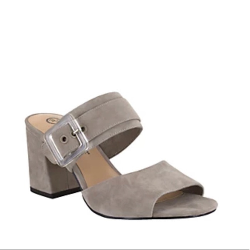 Tory dress sandal by Bella Vita